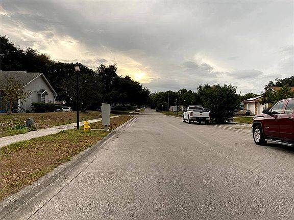 4th image of 4016 Bonnie Dr