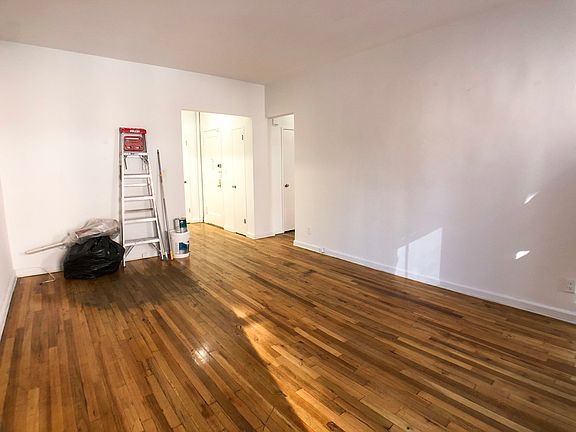 2nd image of 406 W 51st St #4AA