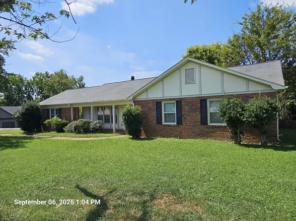 1572 E Blackstock Rd, Moore, SC 29369