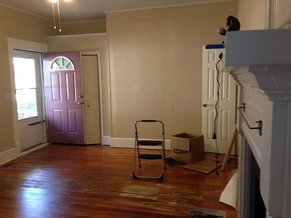 4th image of 115 W Park Ave #B