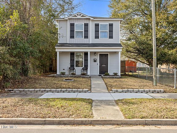 2nd image of 1004 S 8th Street