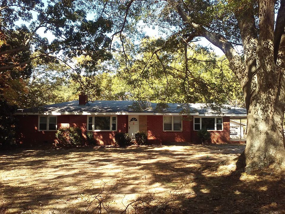 1st image of 453 Circle Dr