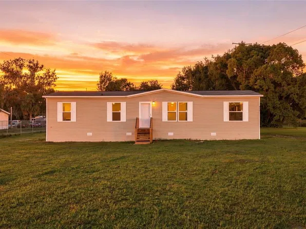 4235 LINDA DRIVE DRIVE, WESLEY CHAPEL, FL 33543