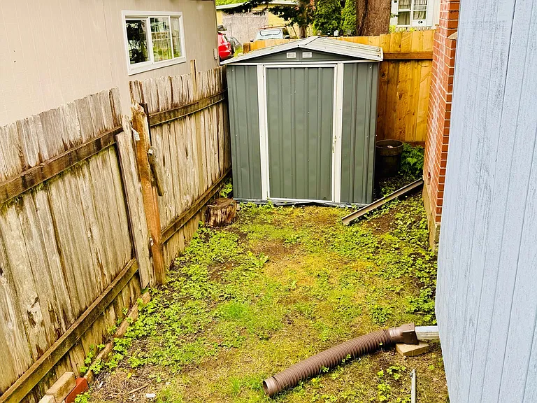 719 SE Reef Ave — Photo 7