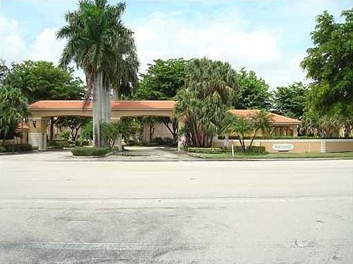 2nd image of 11209 Lakeview Drive #52