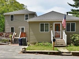 43 County Rd, Dracut, MA 01826