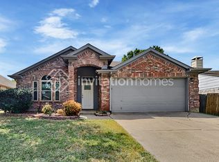 6706 Flamewood Dr, Arlington, TX 76001