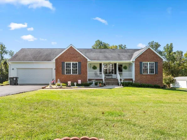 123 Blue Ridge Ln, Amherst, VA 24521