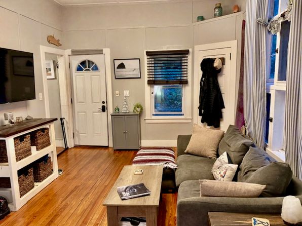 (undisclosed Address)