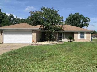 11104 Little Creek Ln, Pensacola, FL 32506