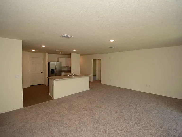 11 Roxland Ln — Photo 18