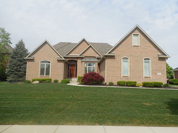 2nd image of 7128 Dickinson Ln