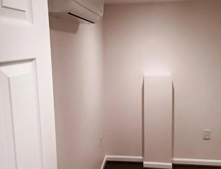 Nice cozy bedroom with AC/Heating unit.