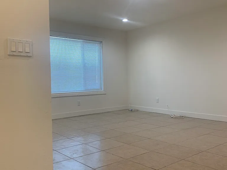 22721 Cottonwood Ave — Photo 19