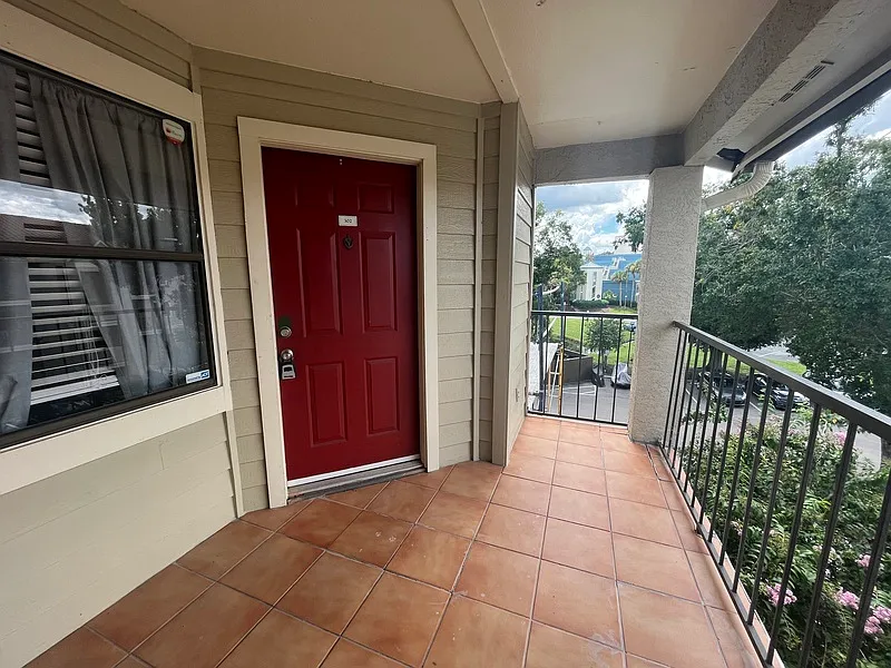 1 bed, 1.0 bath, 661 sqft, $1,400 — Photo 1