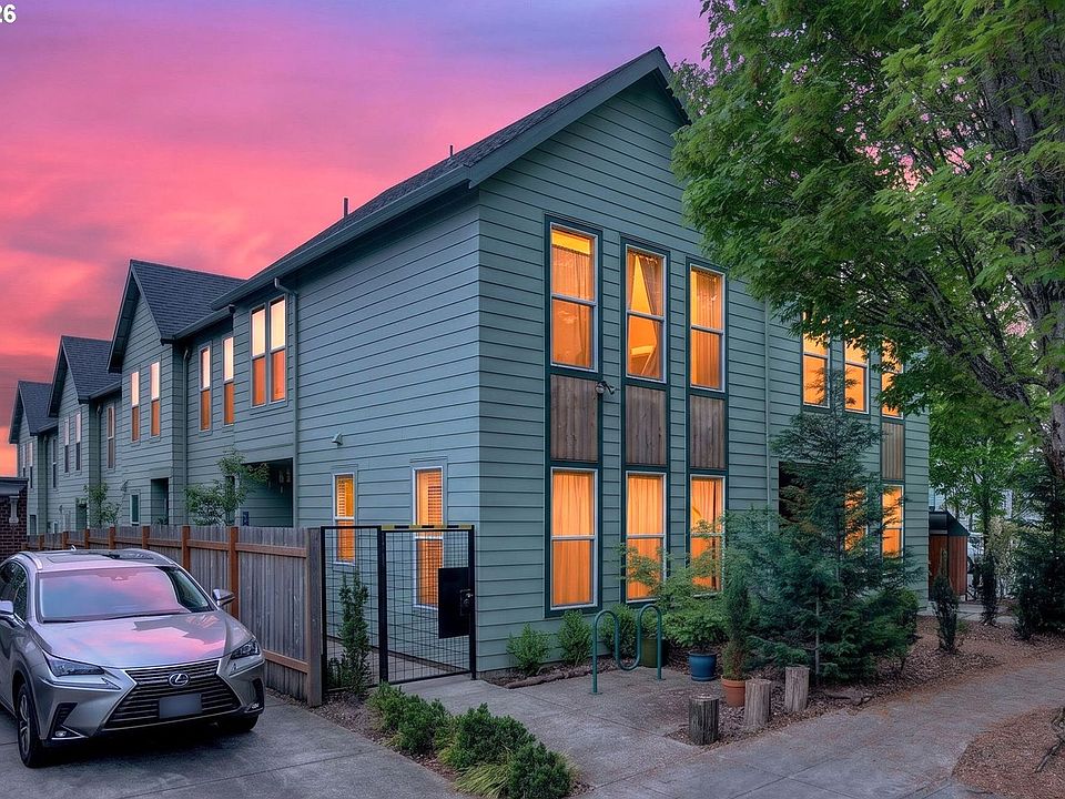 1st image of 5322 SE Milwaukie Ave