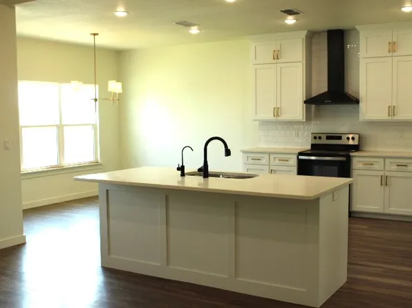 125 Middleton Ln, Clovis, NM 88101