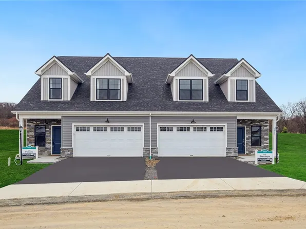 1011 Autumn Woods Dr, Jackson Township, PA 16033