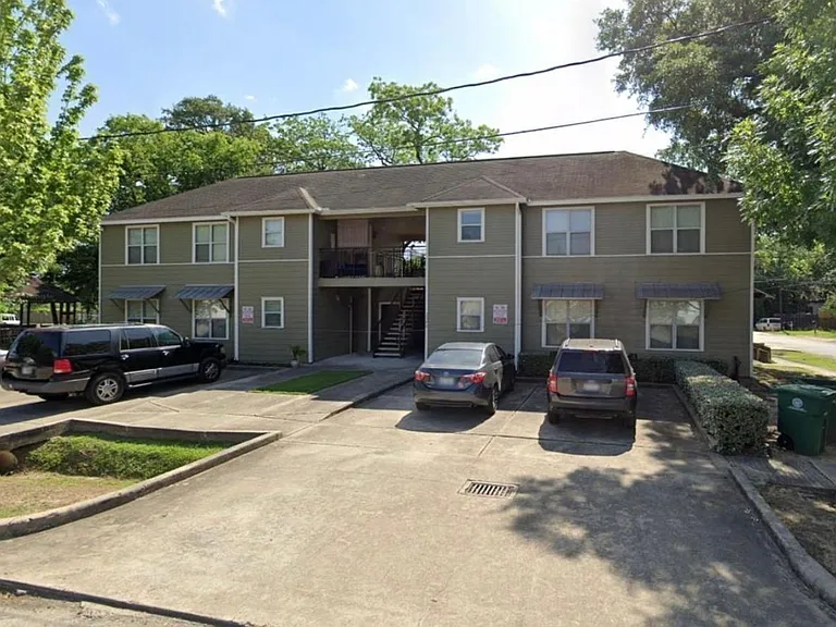 2302 Colorado St #D — Photo 9