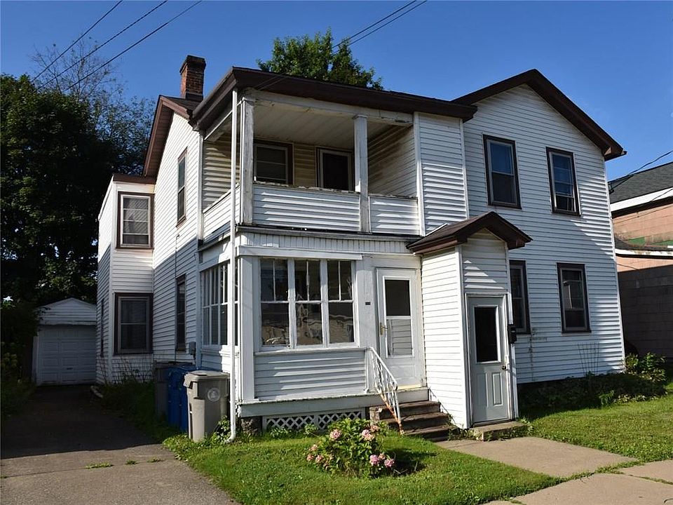 1st image of 310 Poplar St
