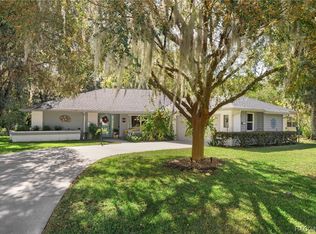 69 Greentree St, Homosassa, FL 34446