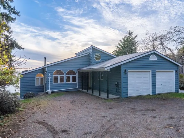 37189 Schooner Way, Southern Gulf Islands, BC V0N 2M2