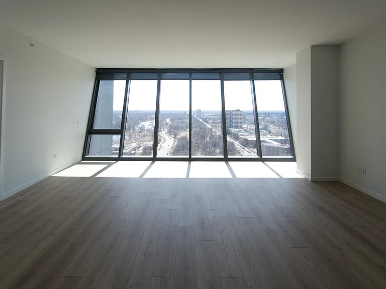 Dining/Living room