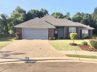 104 Keating Cir, Canton, MS 39046