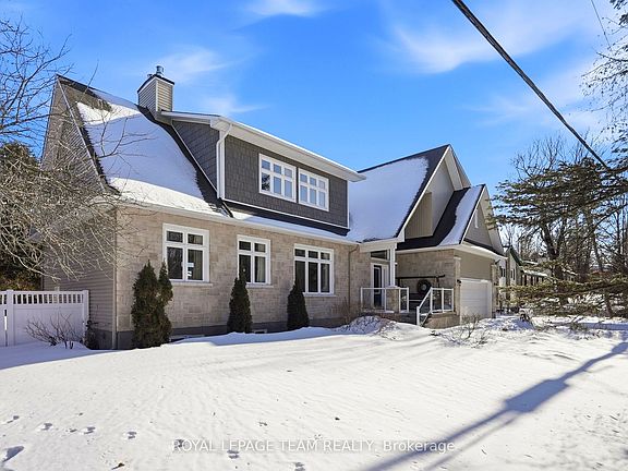 3rd image of 1196 Old Carp Rd