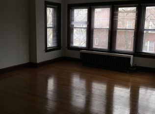 122 E 70th St #2, Chicago, IL 60637