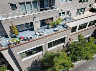 3300 Meridian Ave N APT 213, Seattle, WA 98103