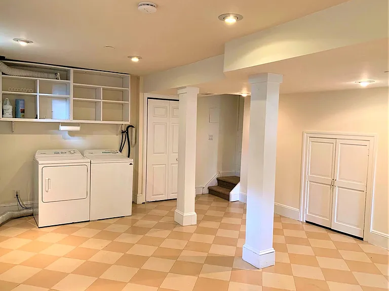 15 Rockwood Pl — Photo 29