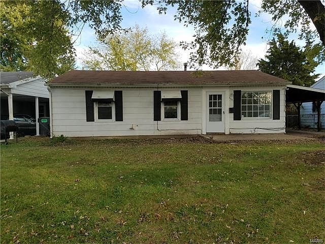 1st image of 506 Saint Barbara Ln
