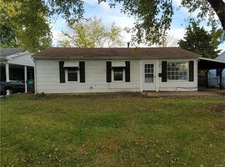 506 Saint Barbara Ln, Cahokia, IL
