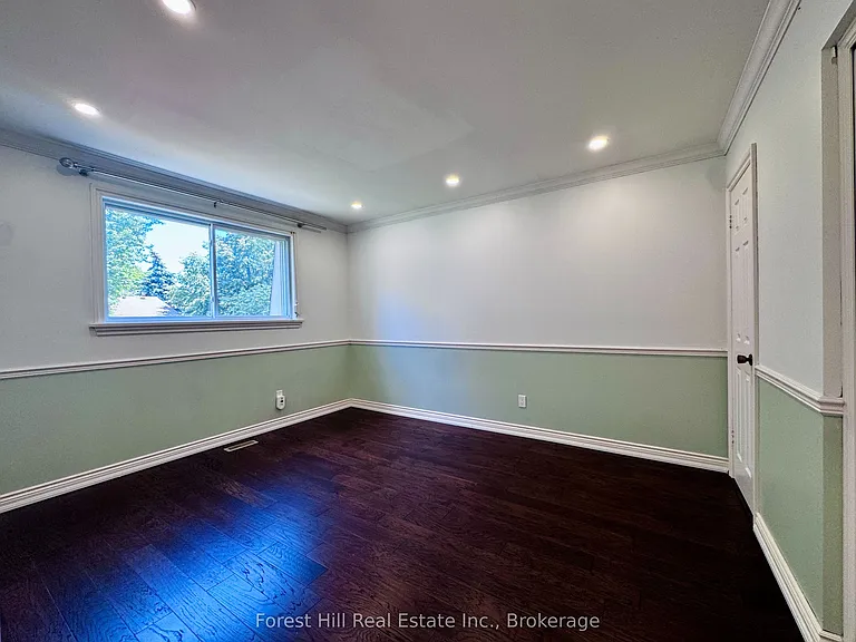 4278 Longmoor Dr — Photo 14