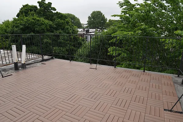 Rented by MNS | media 24