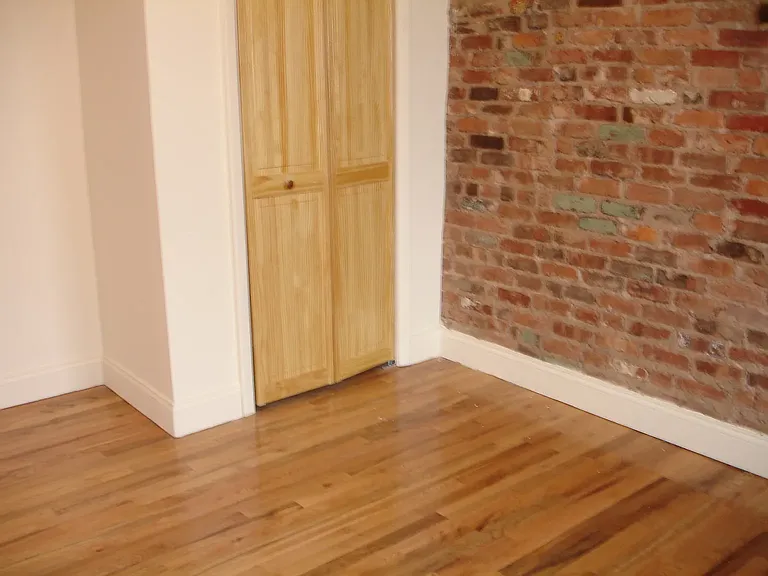 346 E 20th St #26 — Photo 8