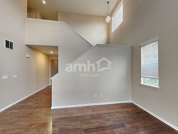 5th image of 13041 Tamarac St