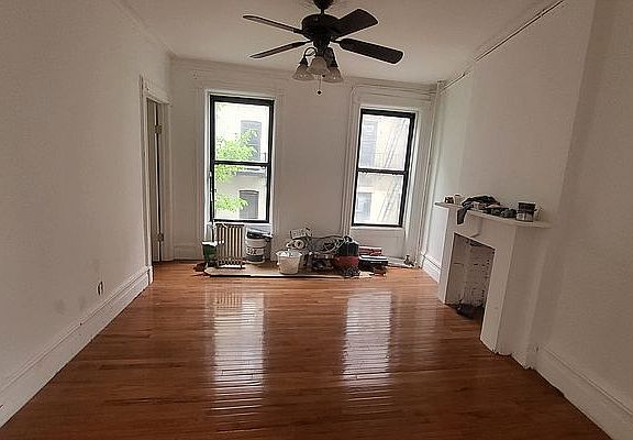 5th image of 351 W 47th St #3B