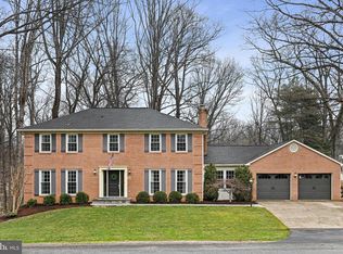 11202 Cranbrook Ln, Oakton, VA 22124