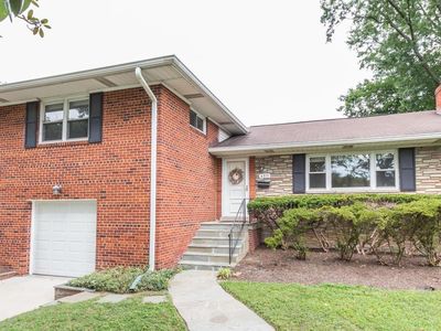 4511 Traymore St, Bethesda, MD, 20814
