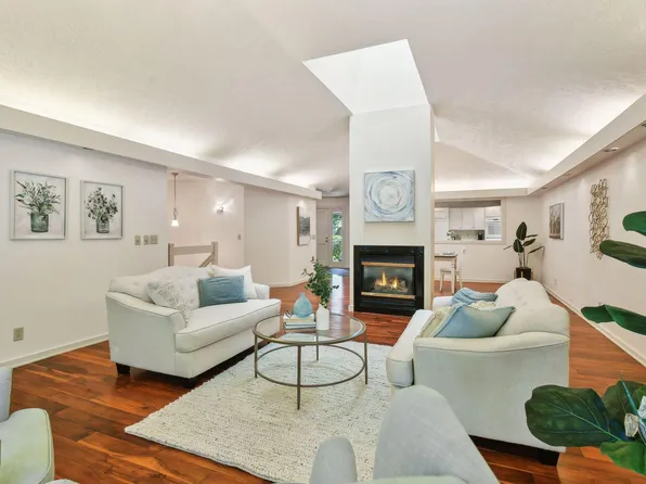 7763 Shaughnessy Rd, Edina, MN 55439