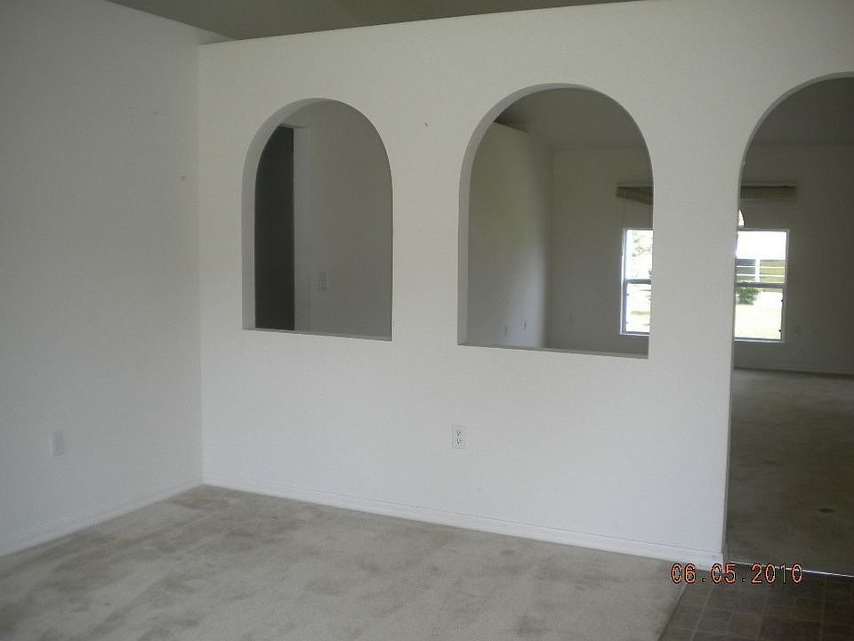 2nd image of 11079 Mayflower Rd
