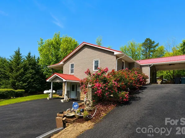 41 Vista Dr, Clyde, NC 28721
