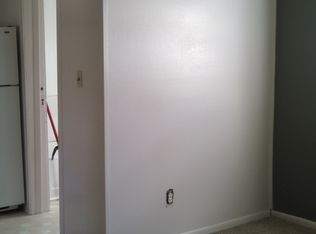 611 N Wall Ave, Farmington, NM 87401