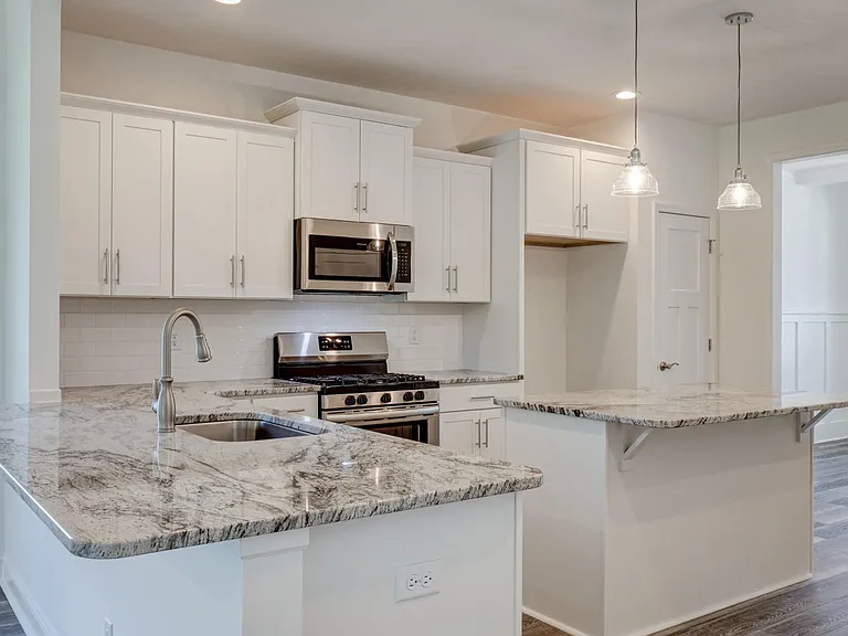 Spicetree Dr — Photo 6