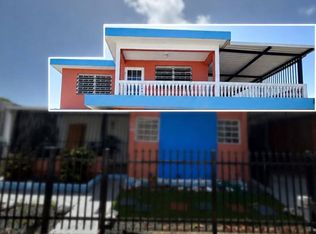 19 Urb Jardines Country Clb, Carolina, PR 00983