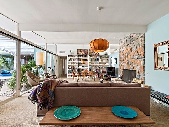 3rd image of 1449 S Via Salida