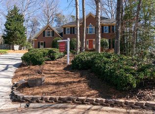 15 Lookout Ln, Greenville, SC 29609