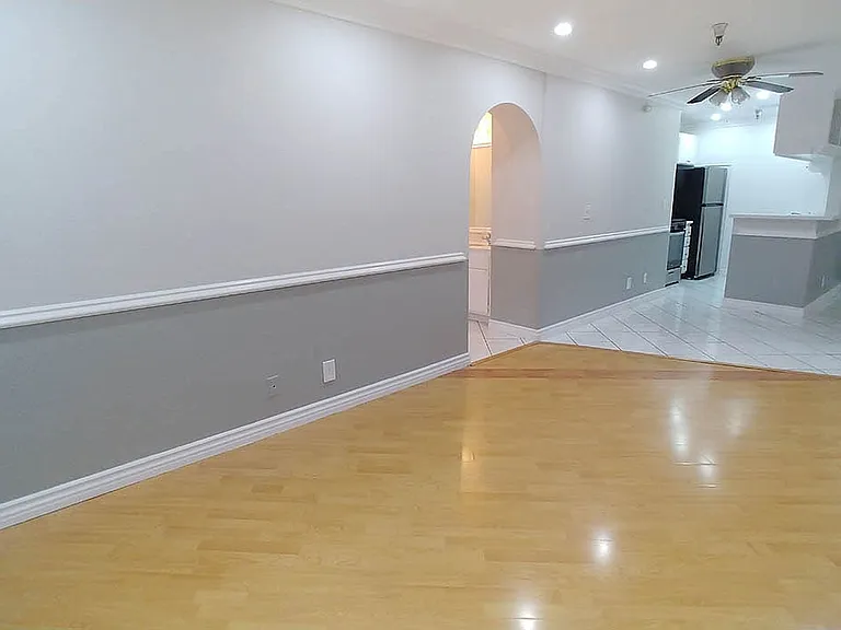 Five Star Suites — Photo 118